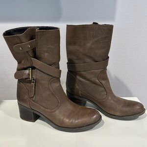 Guess leather boots